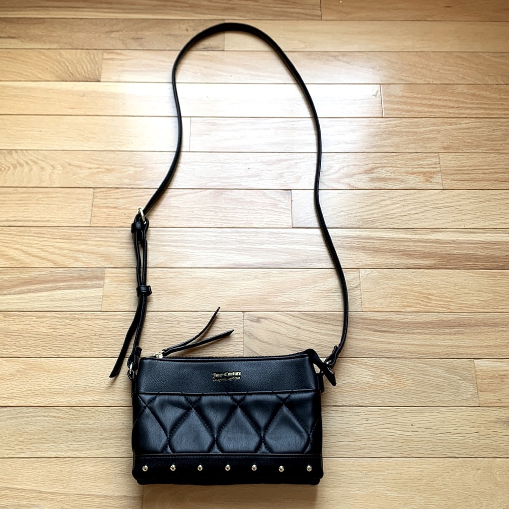 JUICY COUTURE NWT SUPER CUTE BLK QUILTED STITCHING WITH GOLD RIVET ACCENT